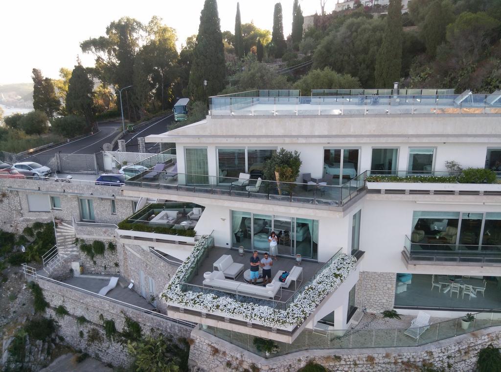 Bed & Breakfast Maison Blanche 2*